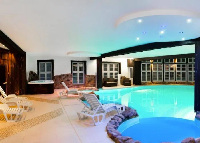 Mazurzanka - Lesny W Bajkowym Zakatku * Guzowy Piec