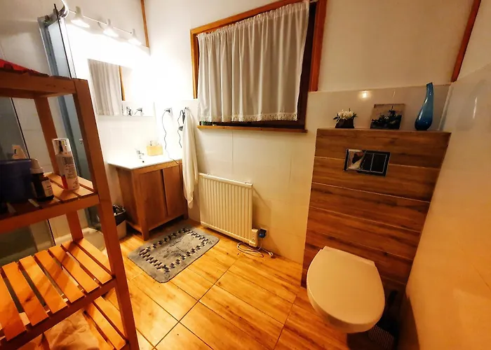 Mazurzanka - Lesny W Bajkowym Zakatku * Guzowy Piec